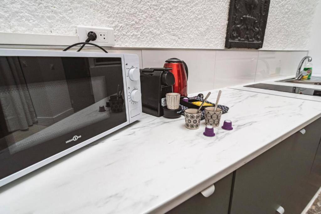 Steam, Baignoire Balneo Et Clim Apartman Reims Kültér fotó